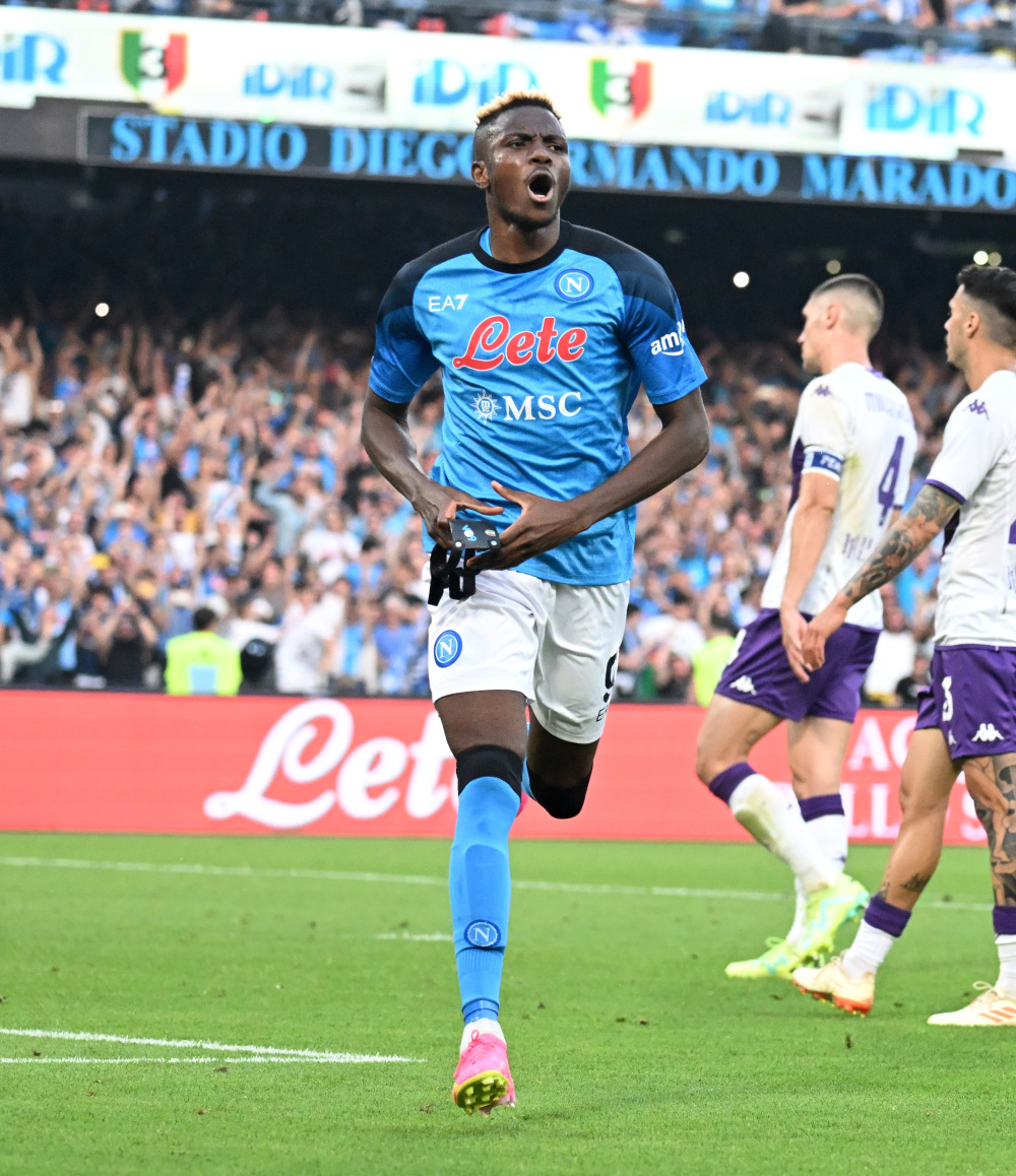 里程碑夜那不勒斯战术微调，意甲加时末段刷纪录，媒体盛赞，细节决定成败(战锤40k暗潮着色器崩溃怎么解决)-一竞技官网入口